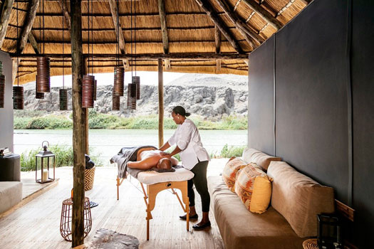 Serra Cafema Camp