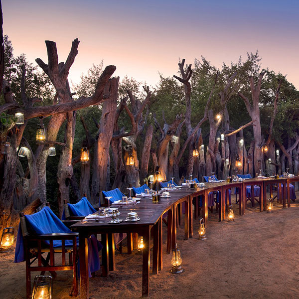 Royal Chundu River Lodge