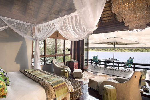 Royal Chundu River Lodge